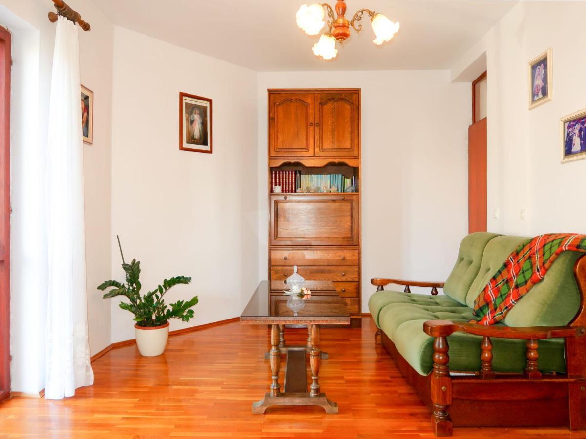 Apartment Vera - Mlk326 By Interhome Malinska Zewnętrze zdjęcie